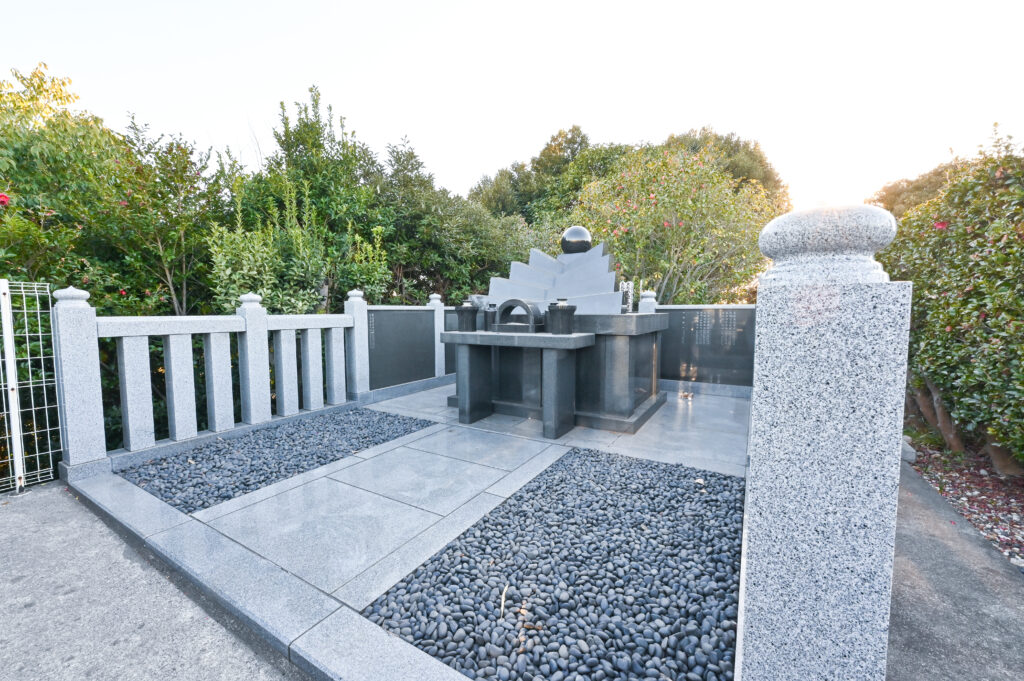 画像：戸塚長沼霊園（横浜市栄区）